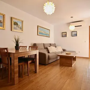 Apartamento Confortable Junto Al Mercado, Cádiz