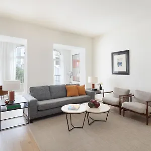 https://murmuri-residence-concepcio.catalonia-hotels.com